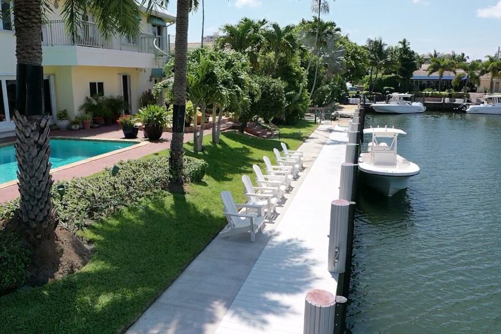 Stylish interior of 81 Isla Bahia 2 featuring modern furnishings and bright natural light.