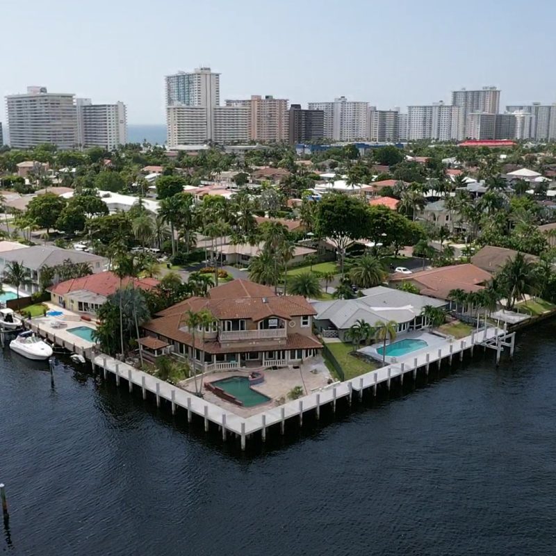 A scenic view of Fort Royal 2 showcasing its historic architecture and surrounding landscape.